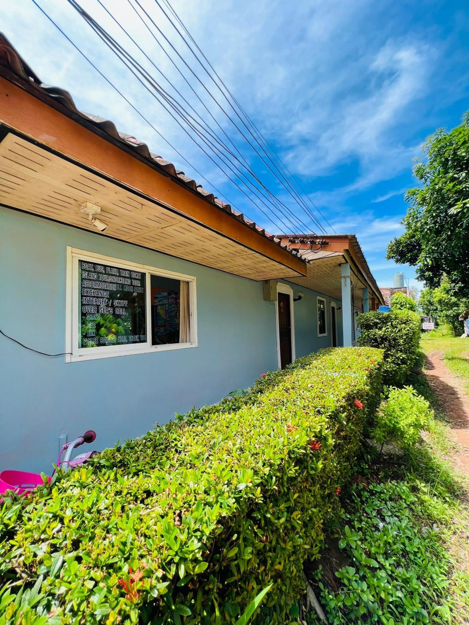 Prukrom Lanta Guesthouse Ko Lanta Eksteriør bilde
