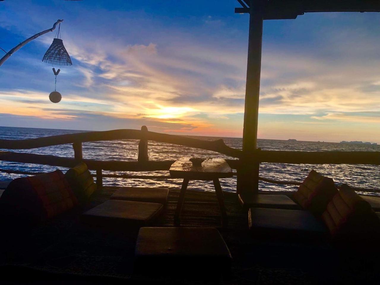 Prukrom Lanta Guesthouse Ko Lanta Eksteriør bilde