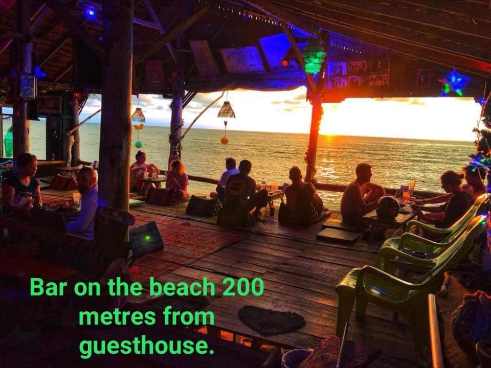 Prukrom Lanta Guesthouse Ko Lanta Eksteriør bilde